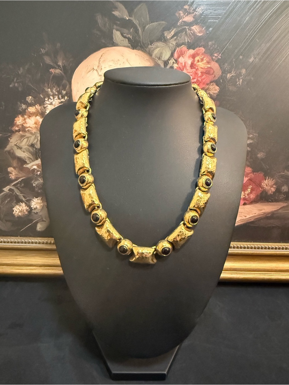 Vintage Monet Black and Gold-Toned Cabochon Choker Necklace